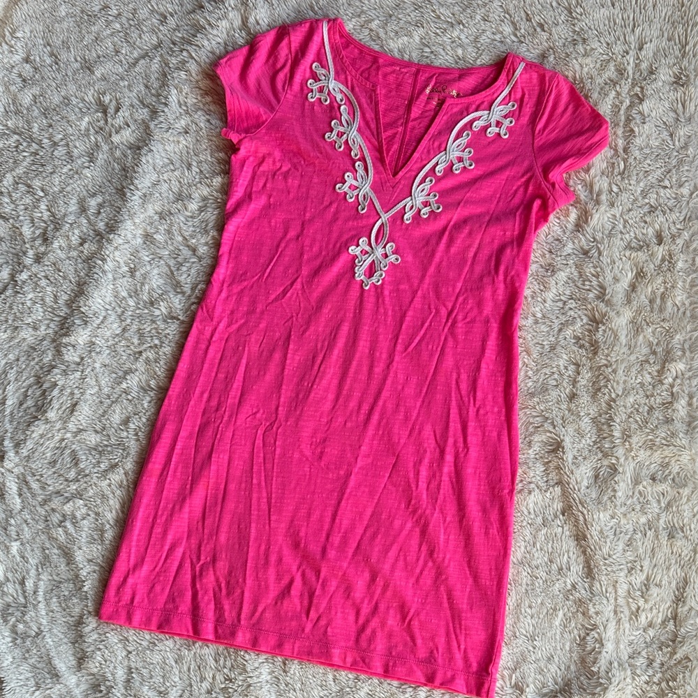 Lilly Pulitzer Pink tunic/dress/swim cover with White Embroidery